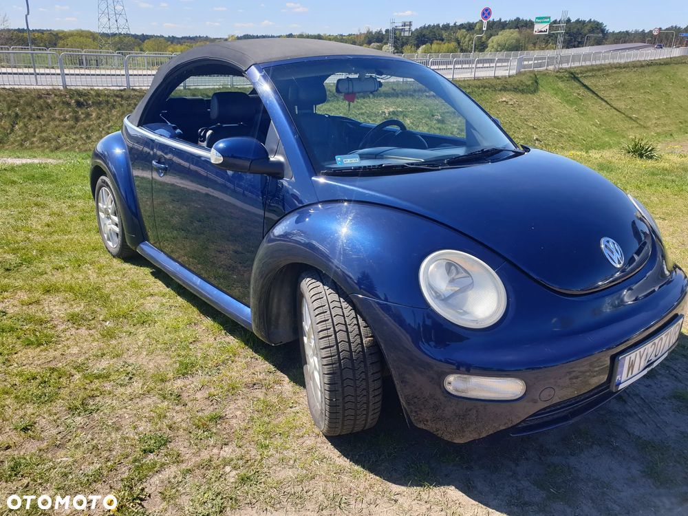 Volkswagen New Beetle - 2