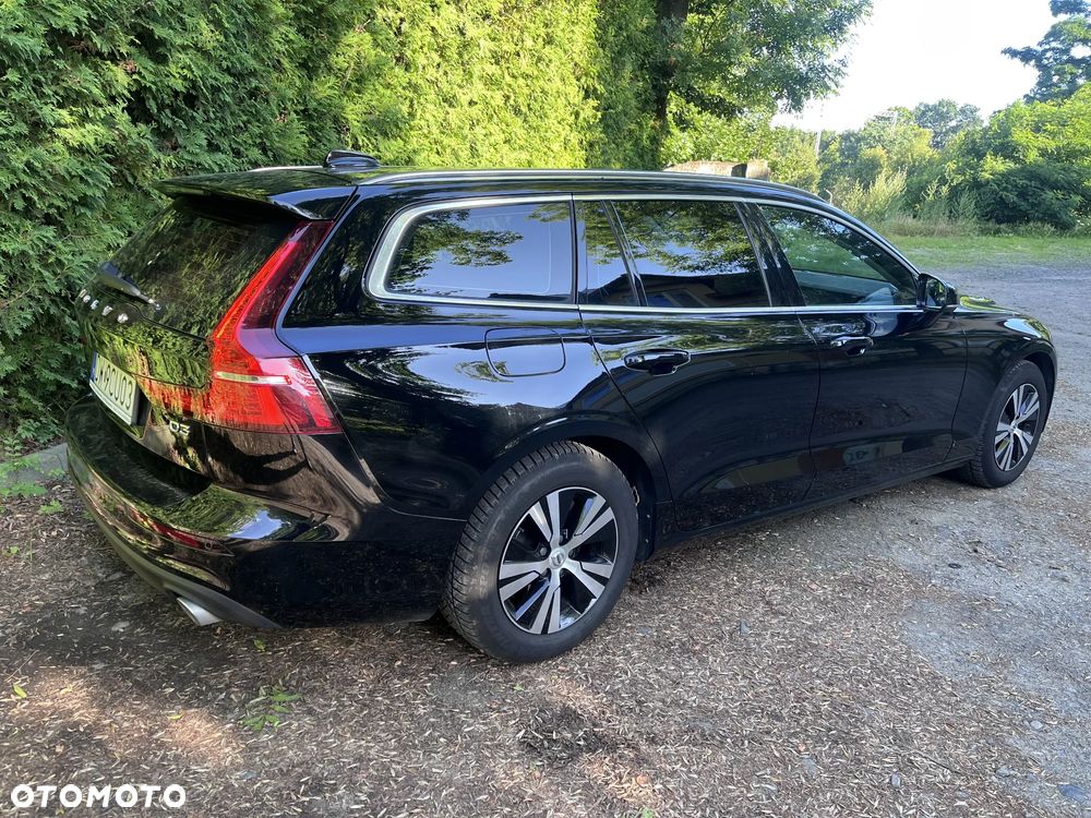Volvo V60 D3 Momentum - 4