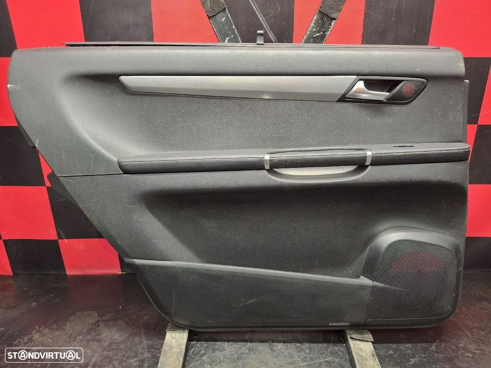Quartela Trás Esquerda Mercedes-Benz R-Class (W251, V251) - 1