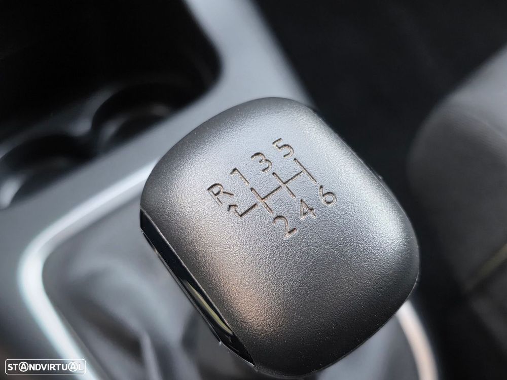 Citroën C3 1.2 PureTech C-Series - 15