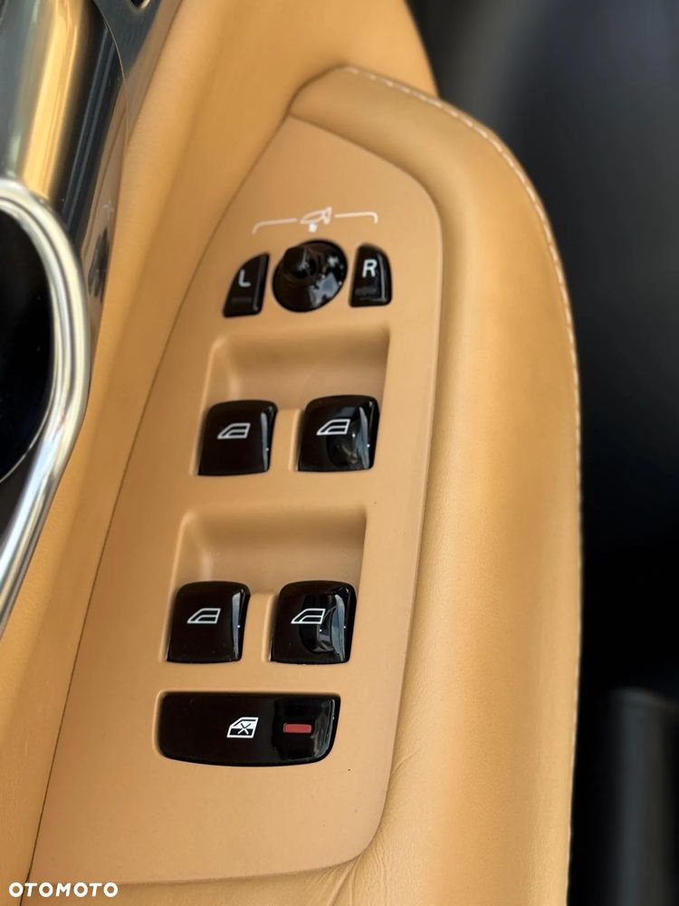 Volvo XC 90 D5 AWD Inscription 7os - 15