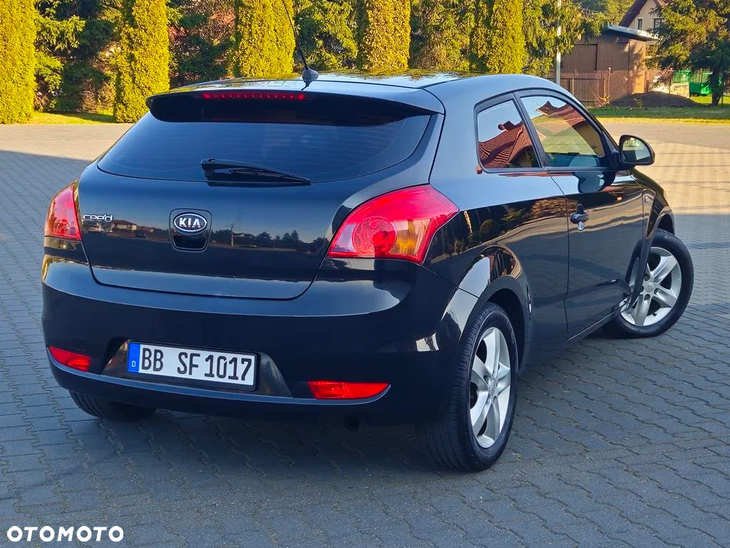 Kia ProCeed - 20