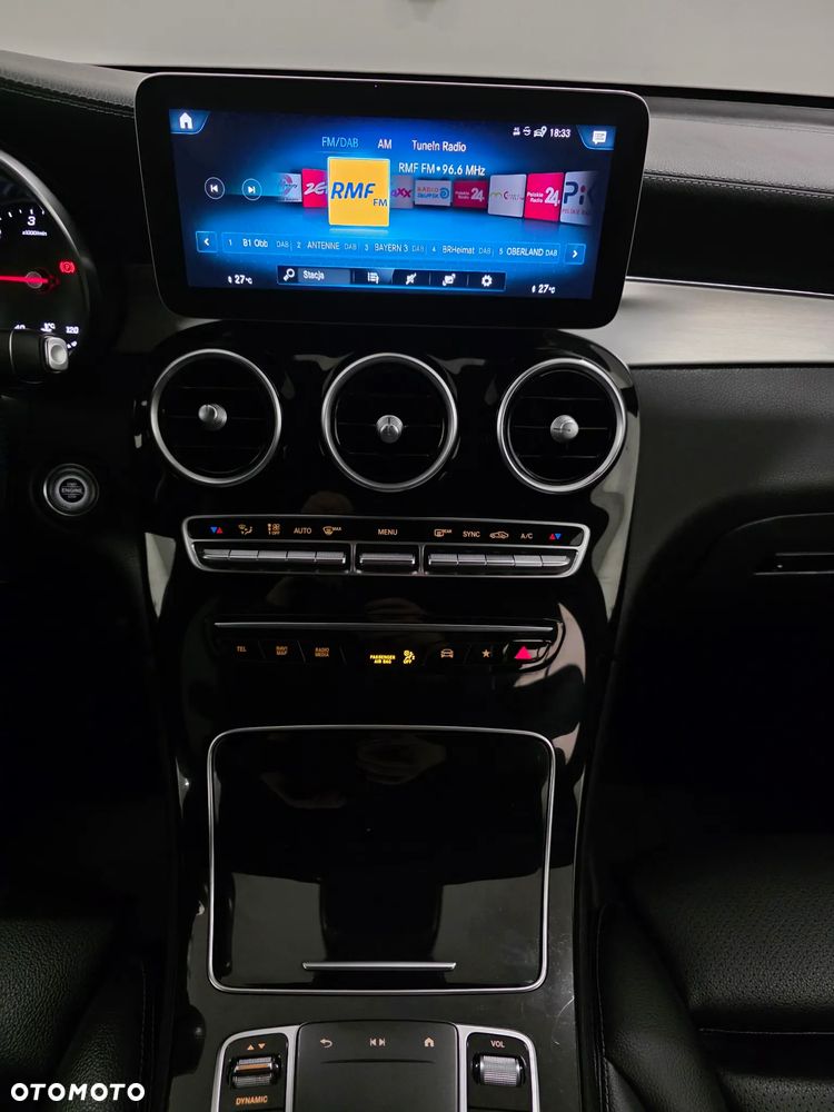 Mercedes-Benz GLC 220 d 4Matic 9G-TRONIC AMG Line Plus - 11