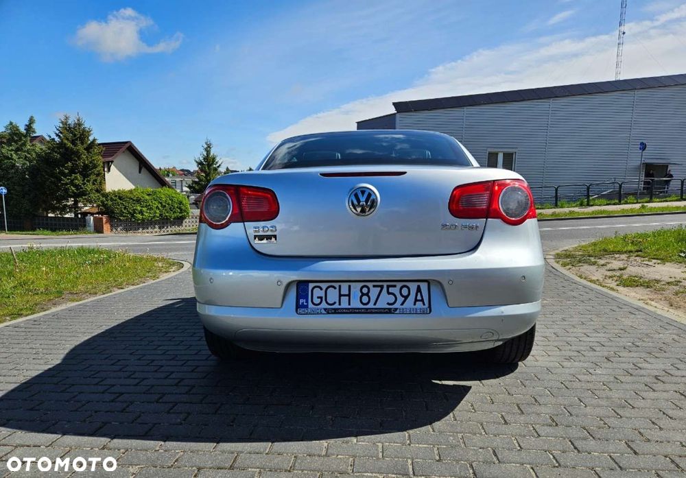 Volkswagen Eos - 22