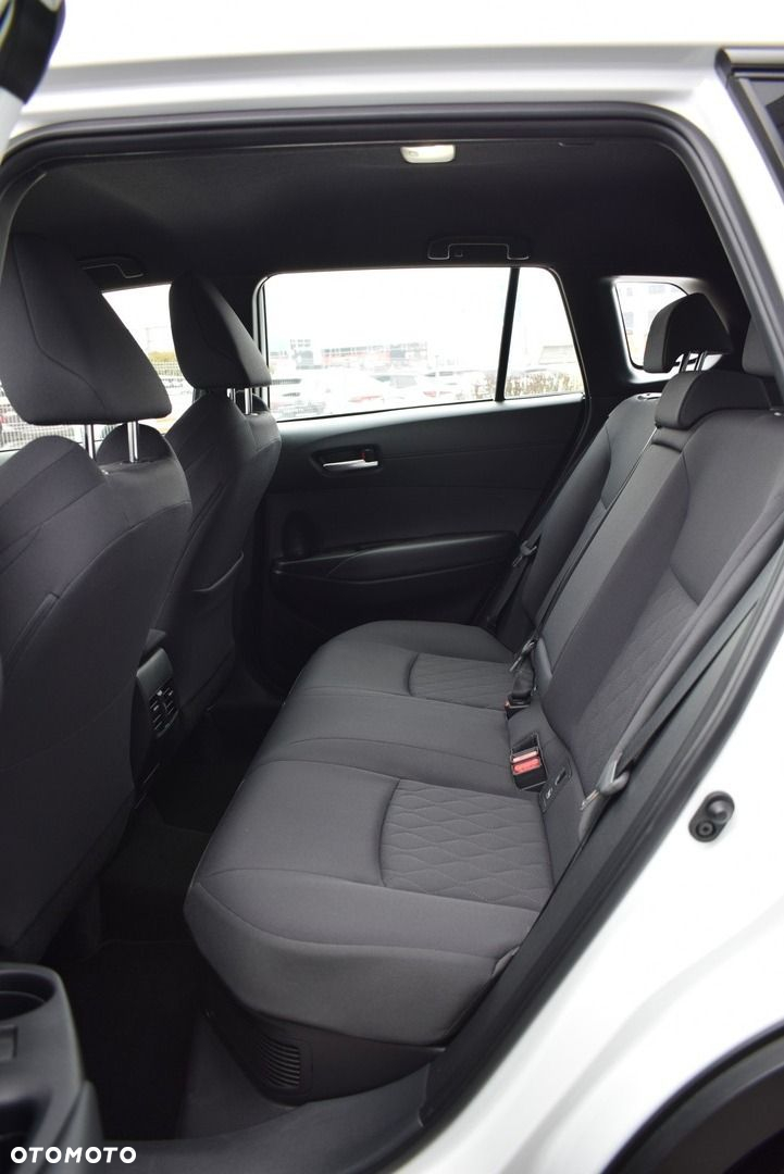 Toyota Corolla Cross 2.0 Hybrid Comfort - 14