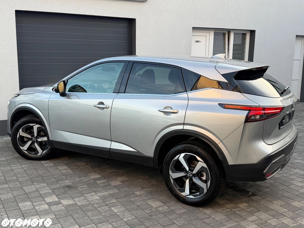 Nissan Qashqai 1.3 DIG-T mHEV N-Connecta Xtronic - 24