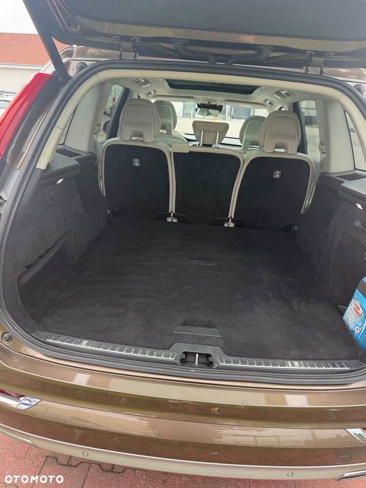 Volvo XC 90 D5 AWD Inscription - 12