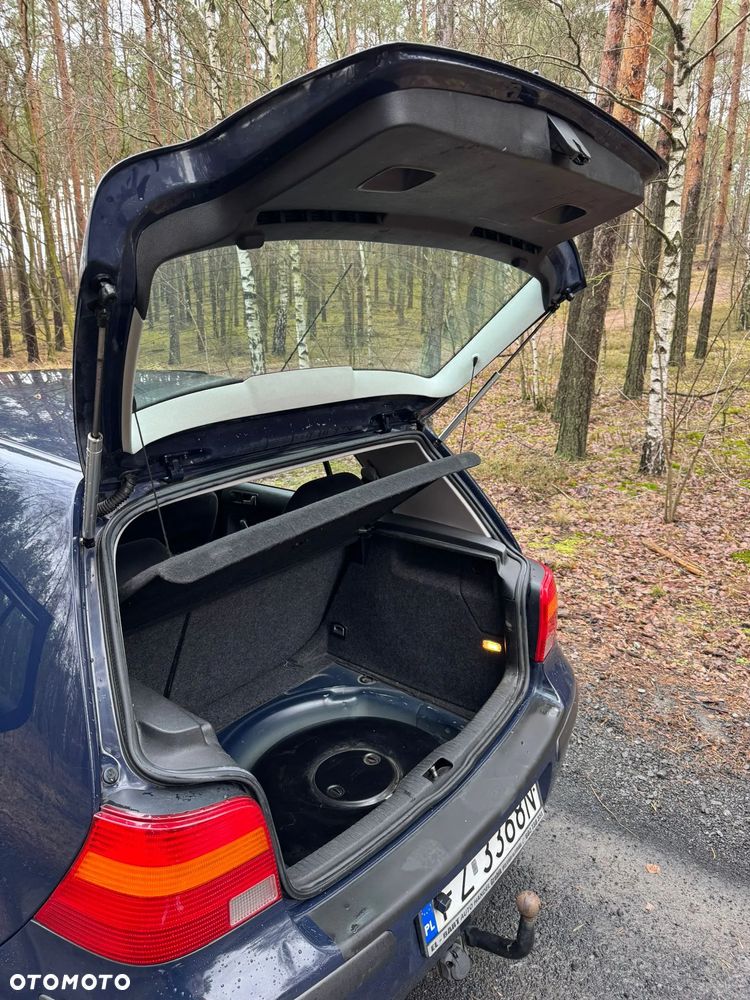 Volkswagen Golf 1.4 Q - 19