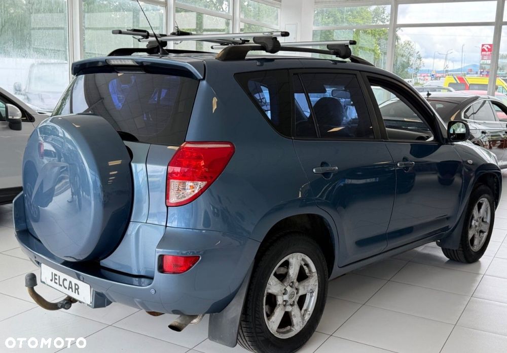 Toyota RAV4 2.2 D-4D Luna - 10