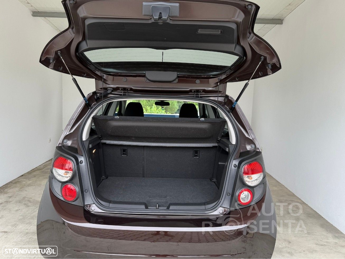 Chevrolet Aveo 1.2 L - 7