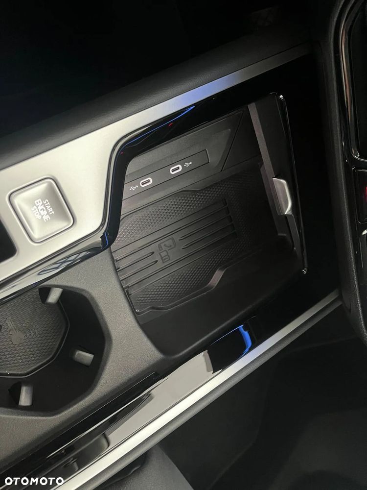 Volkswagen Passat 1.5 TSI EVO Elegance DSG - 32