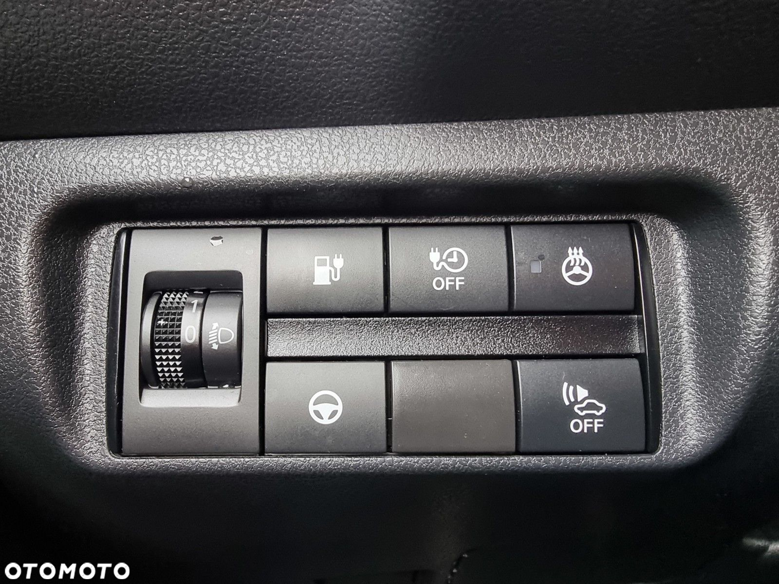 Nissan Leaf - 22