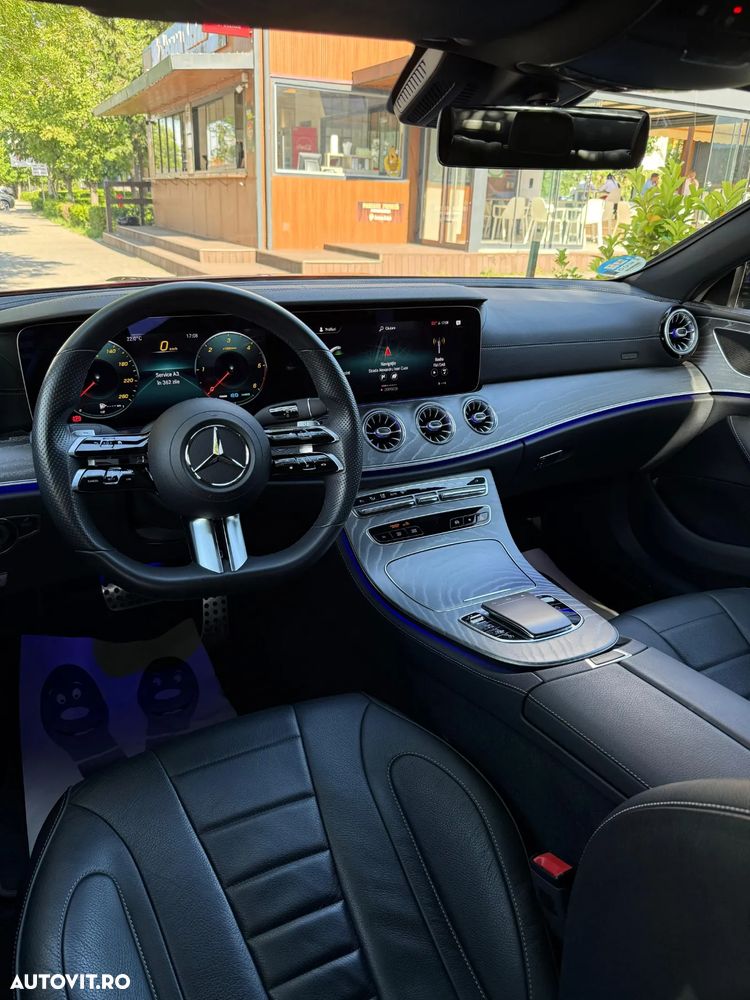 Mercedes-Benz CLS 300 d 4Matic 9G-TRONIC AMG Line - 3