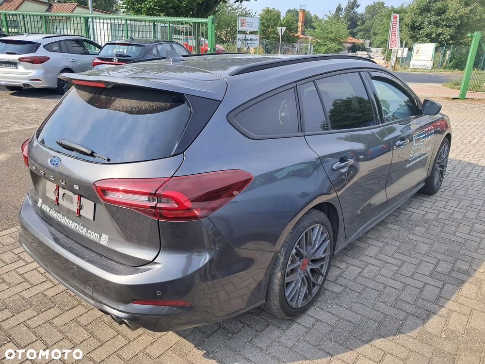Ford Focus - 7
