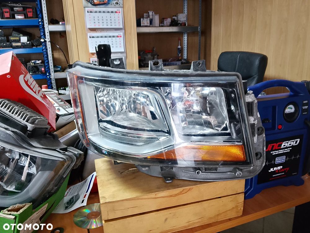 Reflektor lampa led scania R S NGT 2655843
