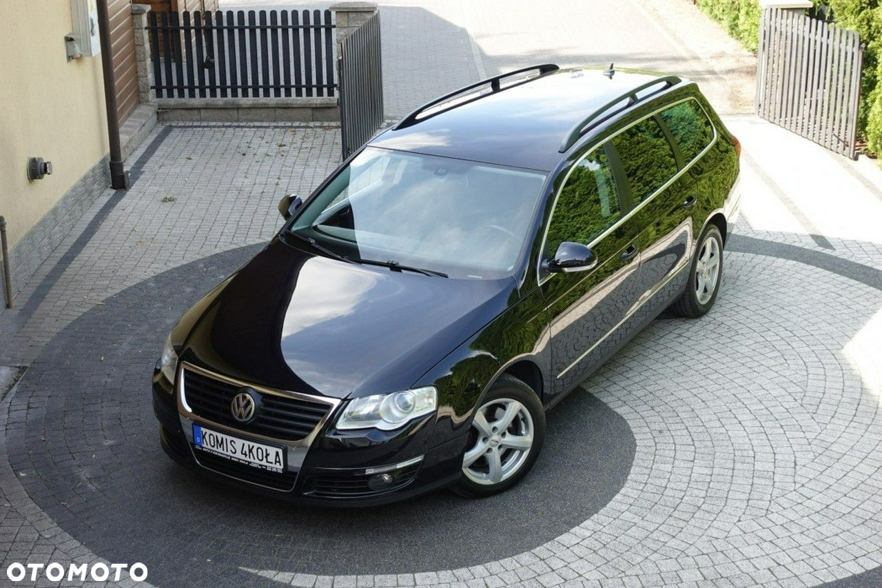 Volkswagen Passat - 20