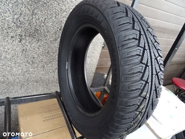205/60/R16 92H Uniroyal MS Plus 77 - 2