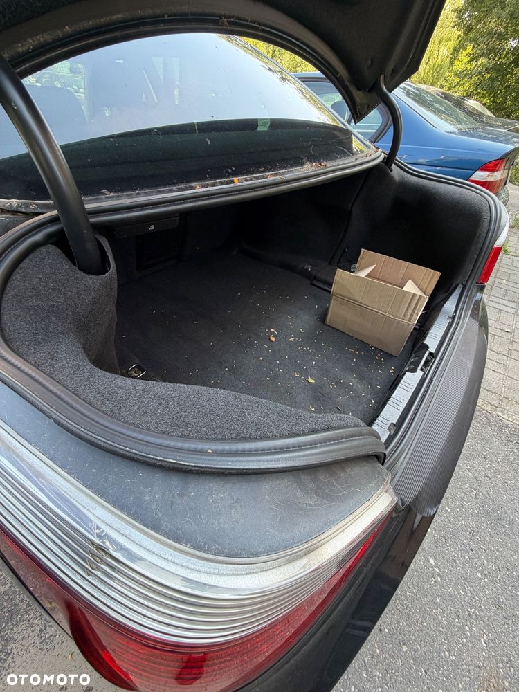 BMW Seria 5 520i - 20