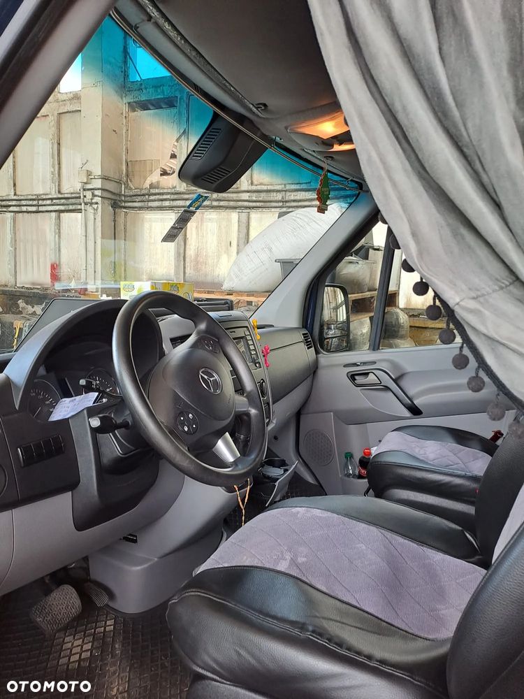 Mercedes-Benz SPRINTER - 9