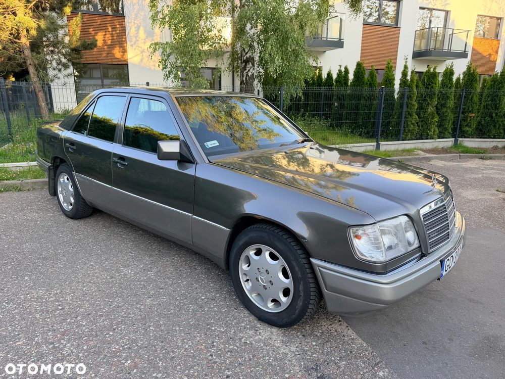 Mercedes-Benz W124 (1984-1993) - 10