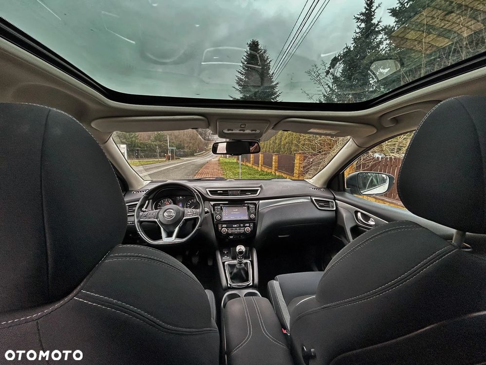 Nissan Qashqai 1.6 DIG-T TEKNA+ - 10