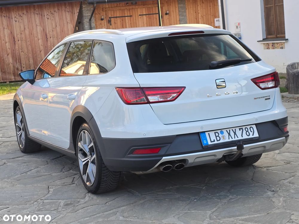 Seat Leon 2.0 TDI DPF Start&Stop XCELLENCE - 7