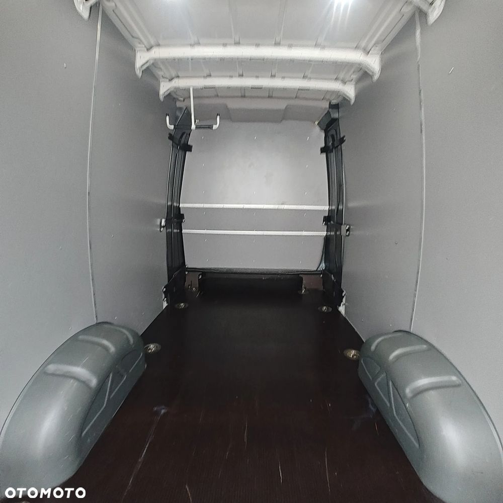 Volkswagen Crafter Standard - 17