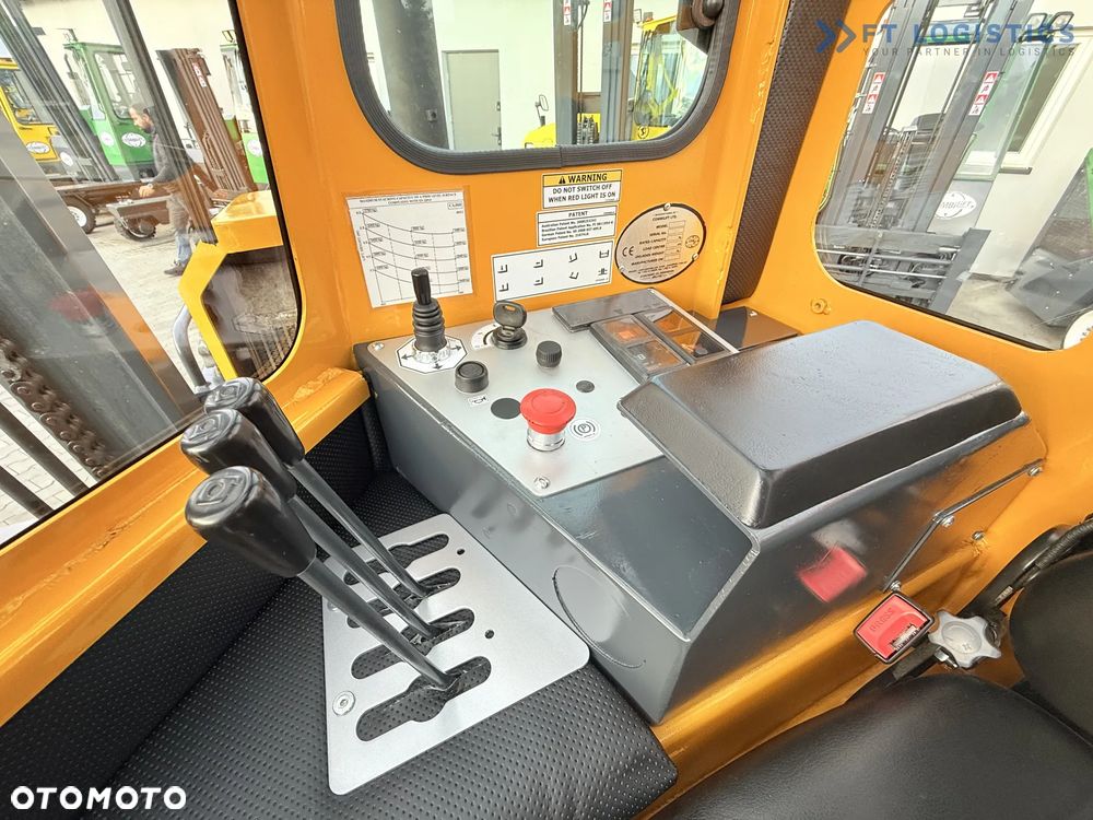 Combilift WÓZEK CZTEROKIERUNKOWY - WIELOKIERUNKOWY / COMBILIFT C4000 / DIESEL / DUPLEX 4100MM / POZYCJONER WIDEŁ / PEŁNA OGRZEWANA KABINA / STAN IDEALNY / Szeroka oferta wózków czterokierunkowych i bocznych, dopasowanych do różnorodnych potrzeb i zastosowań - 18