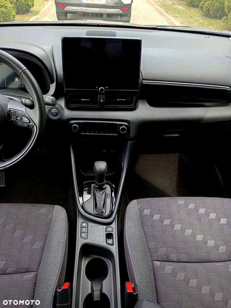 Toyota Yaris Hybrid 1.5 Executive - 13