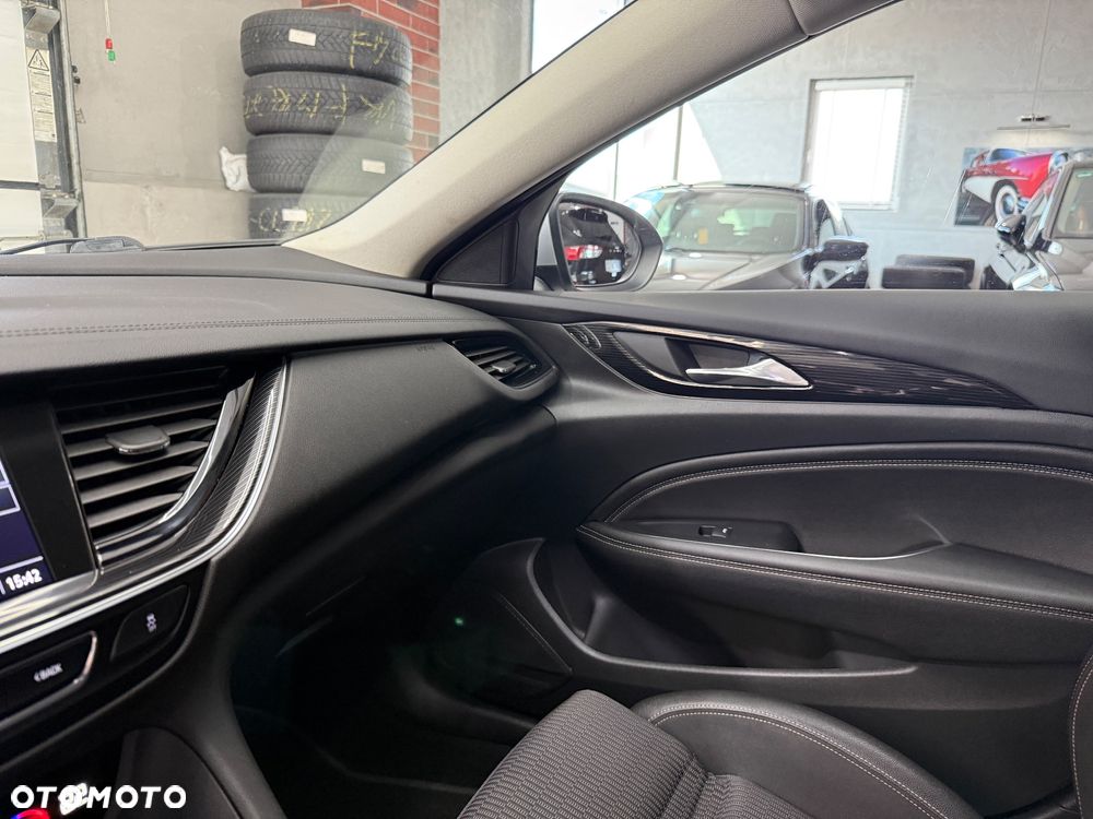 Opel Insignia 2.0 - 25