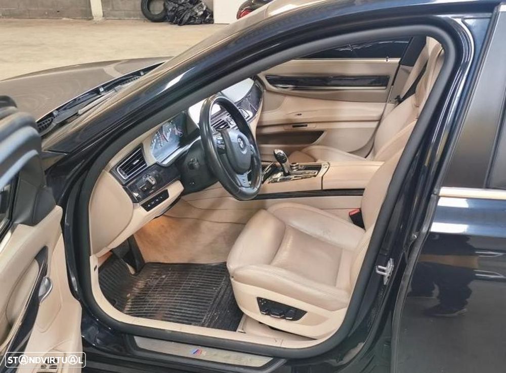 BMW 740 - 3