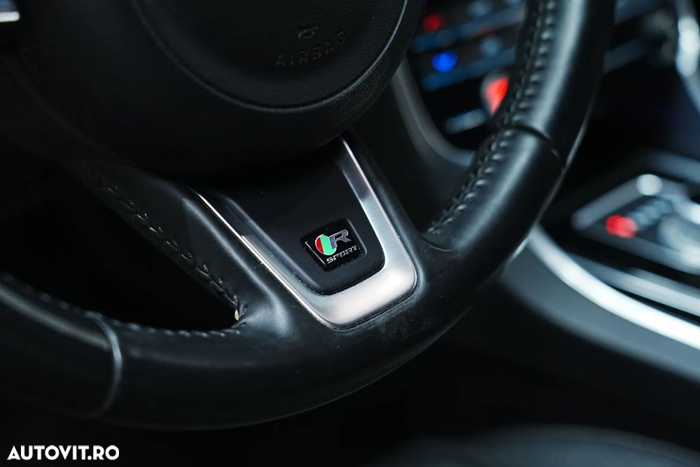 Jaguar XF 20d RWD E-Performance R-Sport - 20