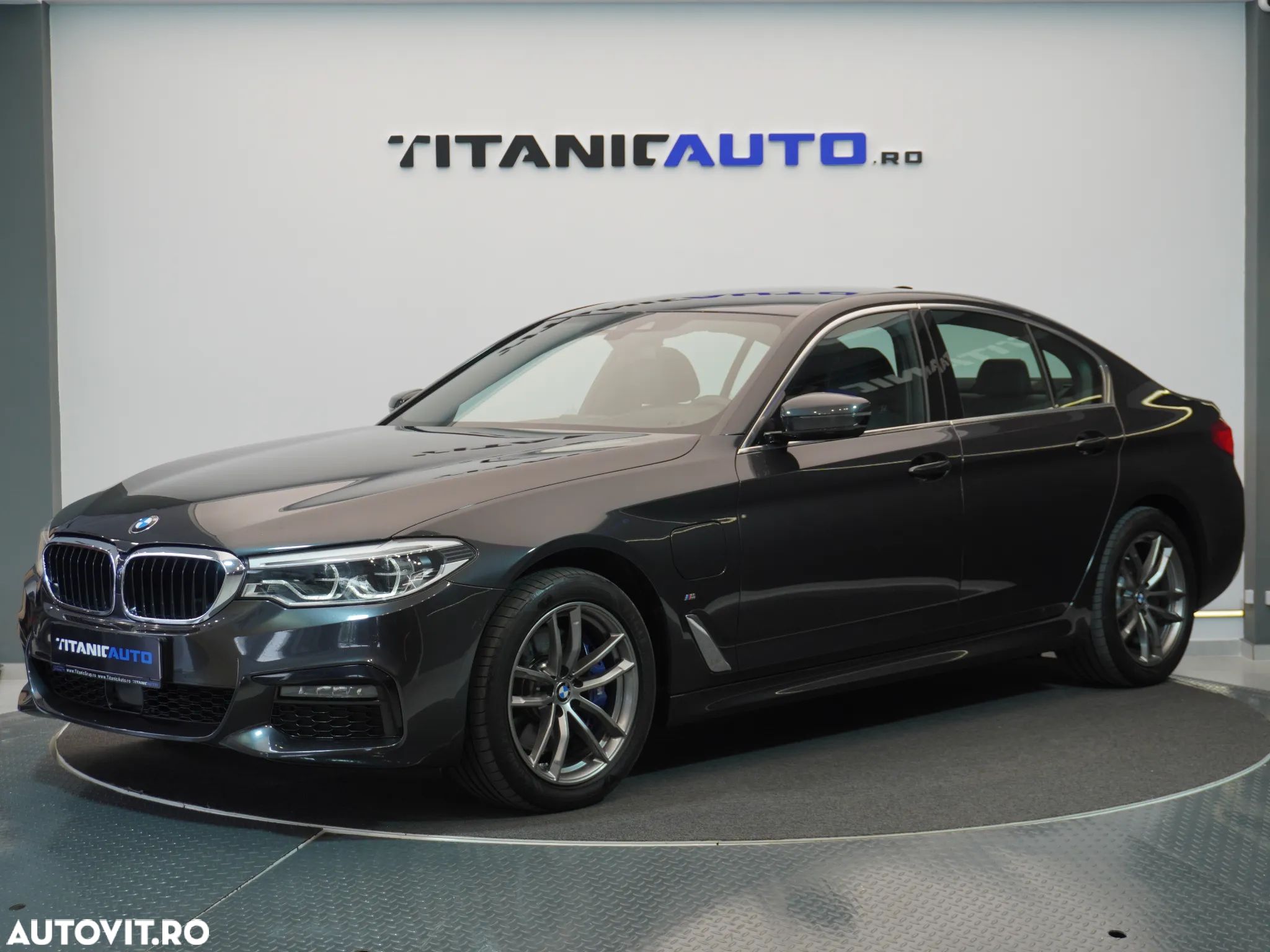 BMW Seria 5 530e - 1