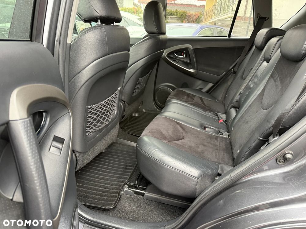 Toyota RAV4 2.0 VVT-i Sol MS - 13