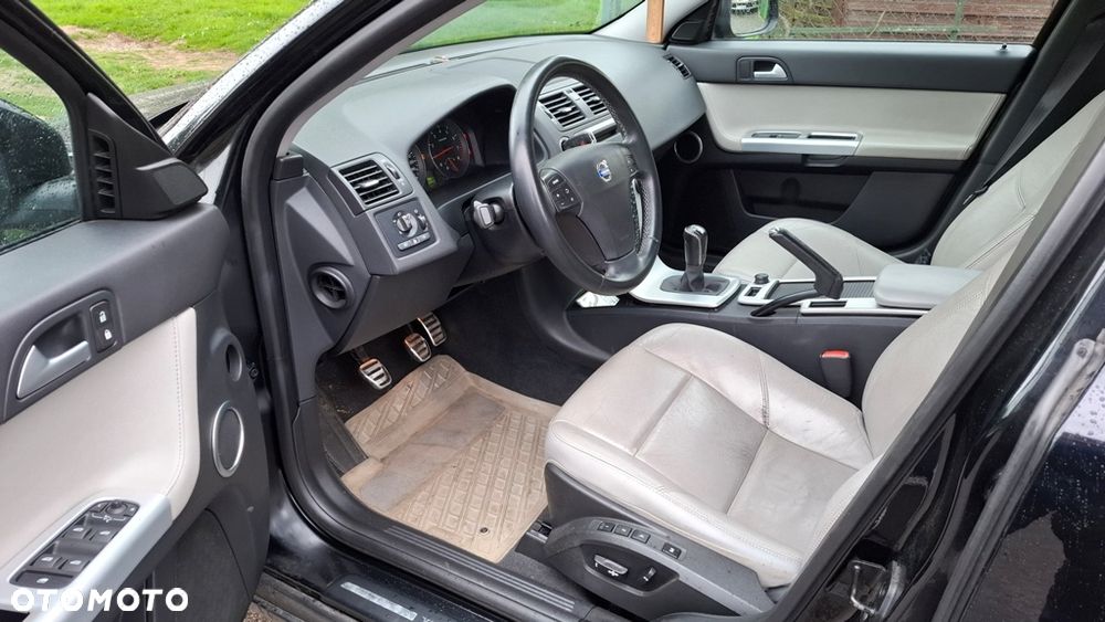 Volvo S40 2.0 Summum Euro5 - 5