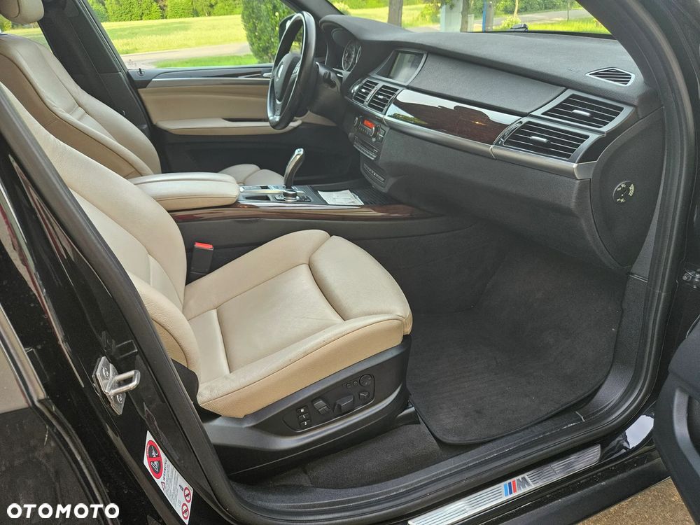 BMW X5 4.0d xDrive - 9