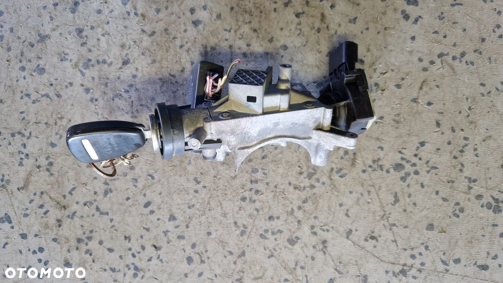 DODGE CALIBER STACYJKA 05057297AG - 2