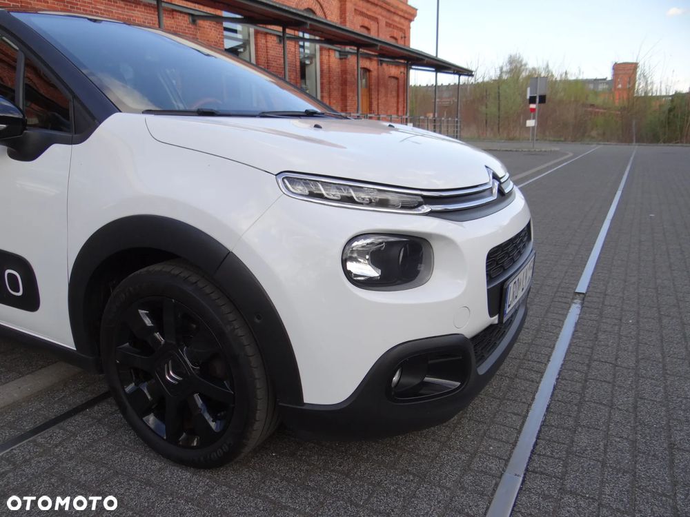 Citroën C3 BlueHDi 100 S&S SHINE - 12