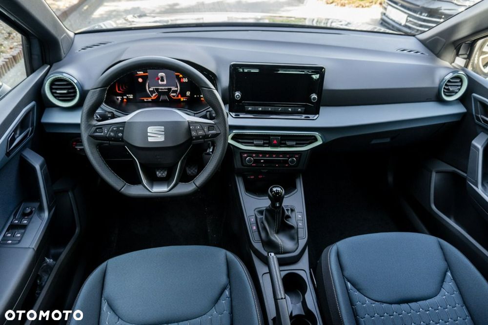 Seat Arona - 12