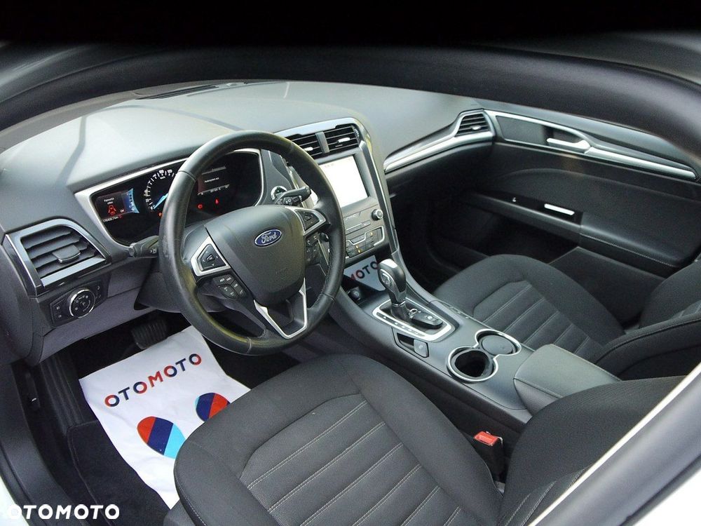 Ford Mondeo - 23