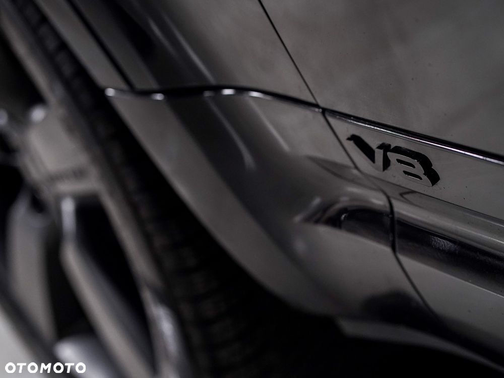 Land Rover Defender 5.0 P525 V8 - 3