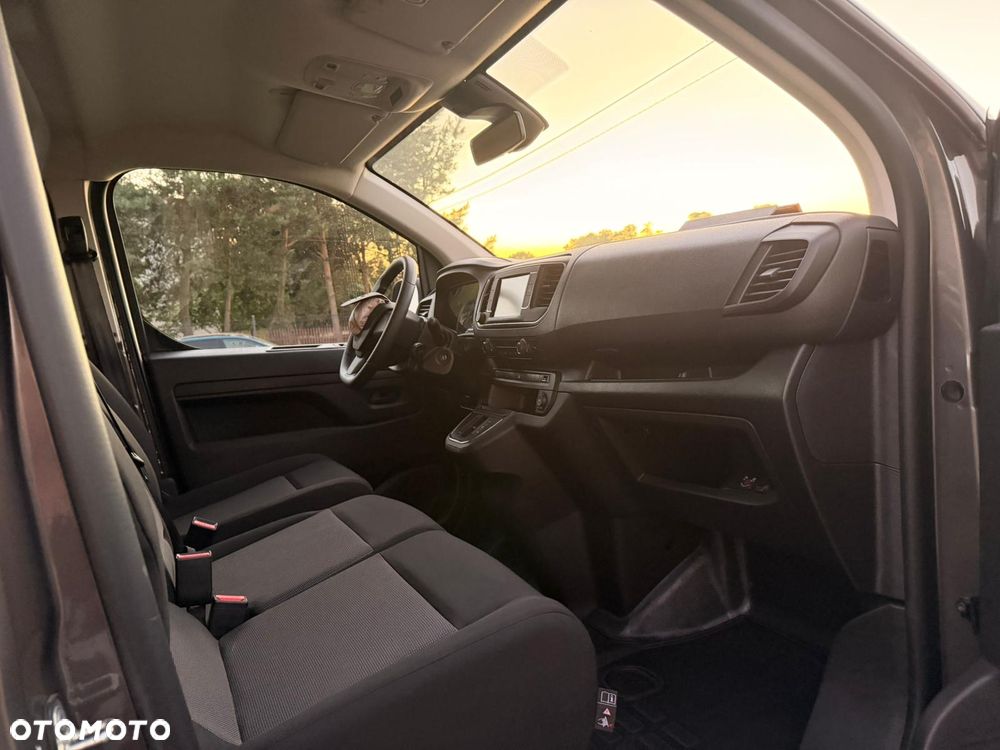 Opel VIVARO elektro 75 KWh wersja L3 faktura Vat 23% - 14