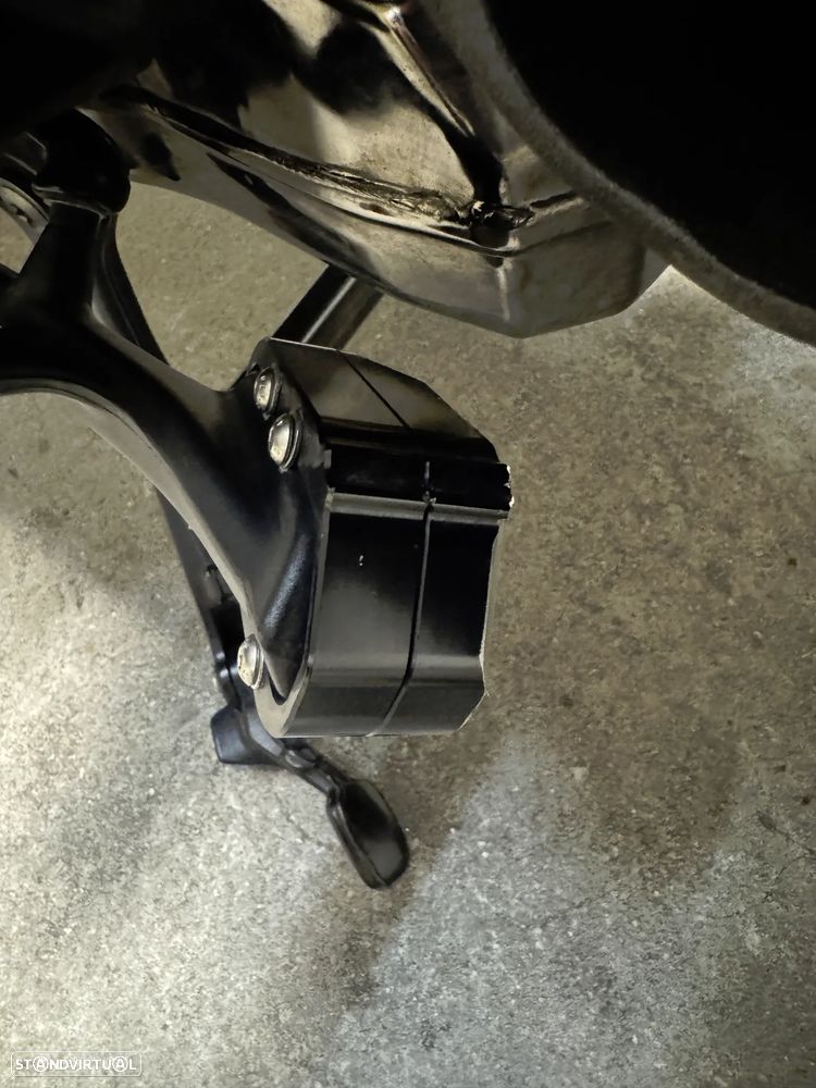 BMW R 1300 RT Triple Black - 35