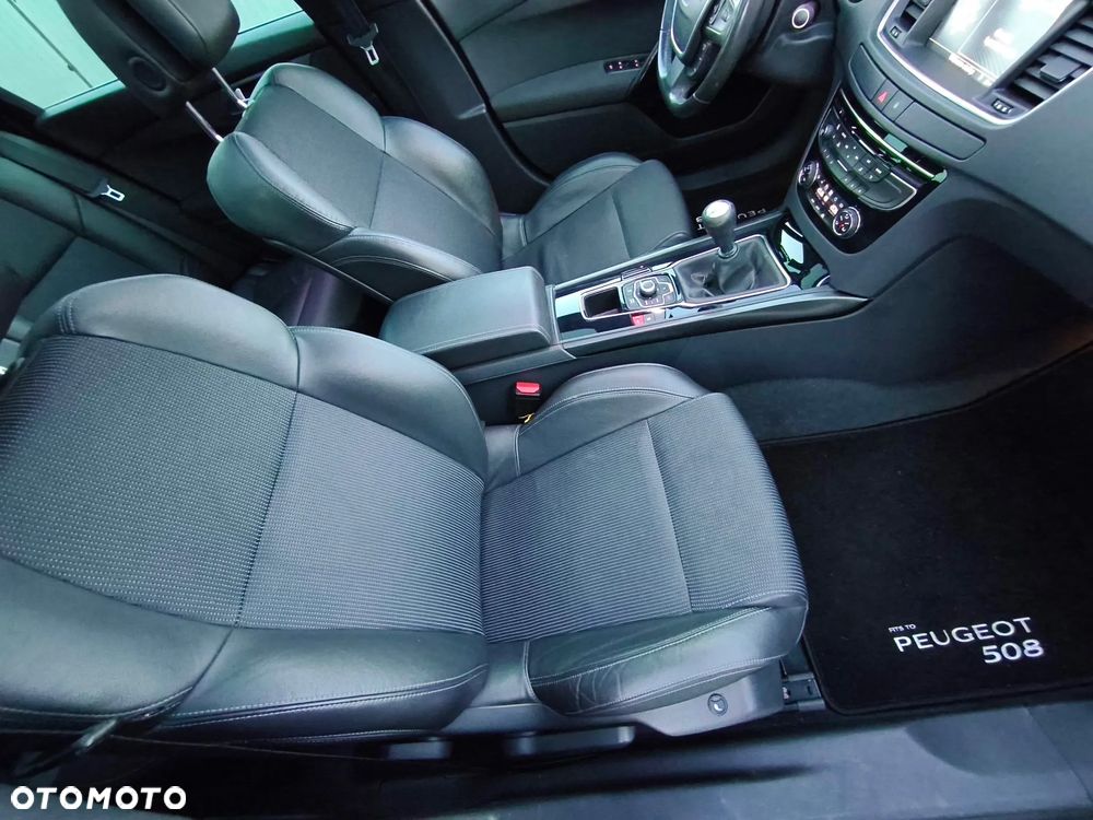 Peugeot 508 2.0 HDi Allure - 24