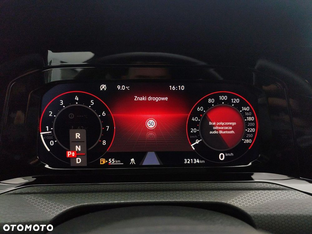 Volkswagen Golf - 29