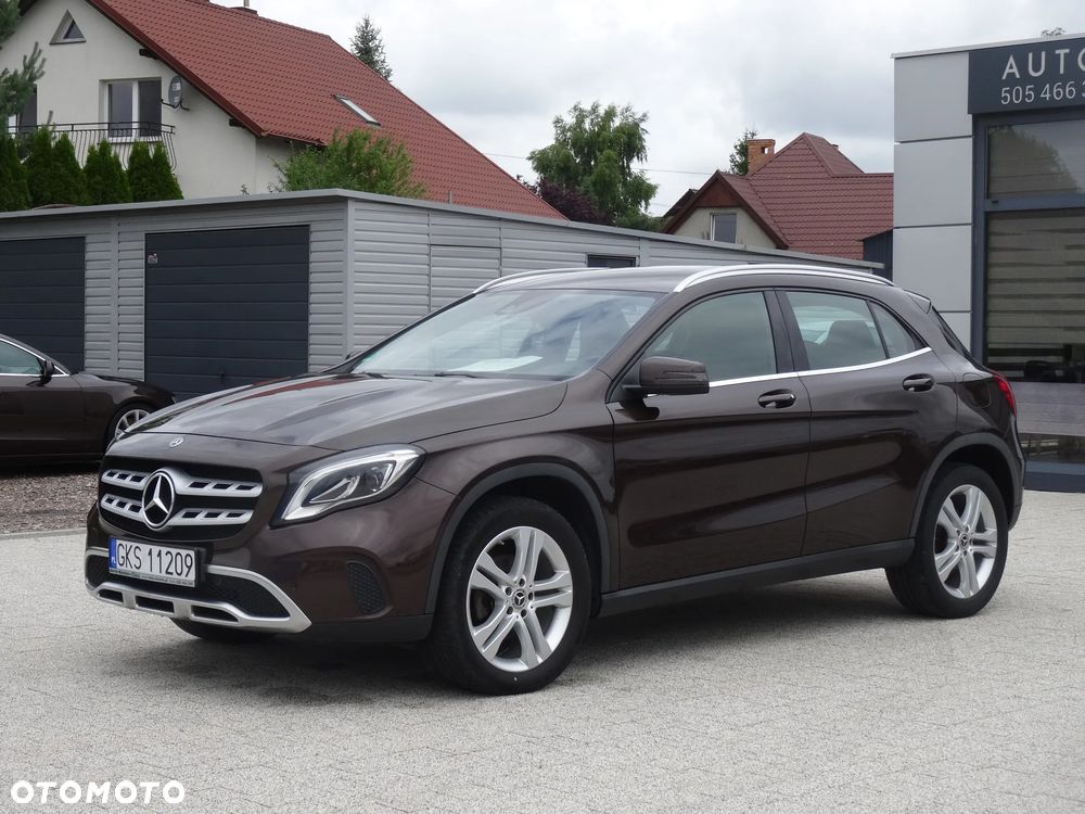 Mercedes-Benz GLA 200 d 4Matic 7G-DCT UrbanStyle Edition - 6