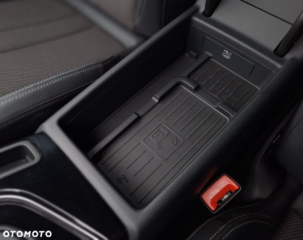 Audi A4 Limousine - 24