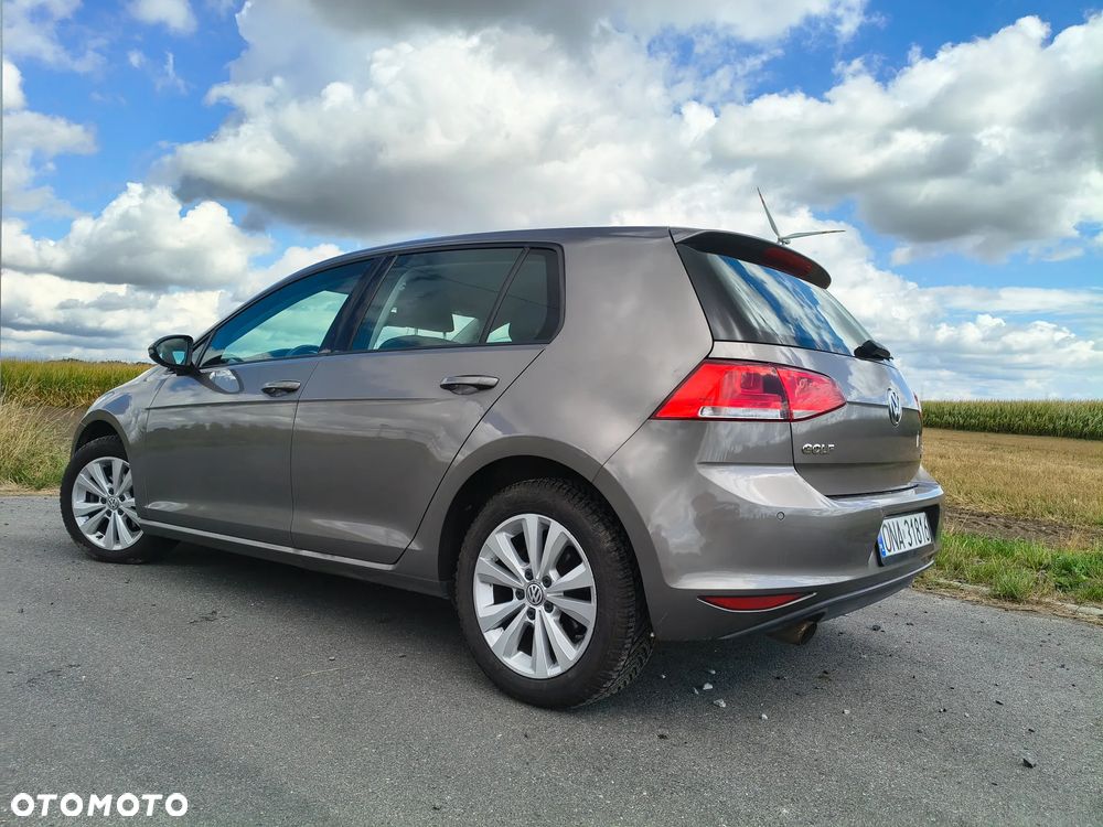 Volkswagen Golf 1.2 TSI Comfortline - 4