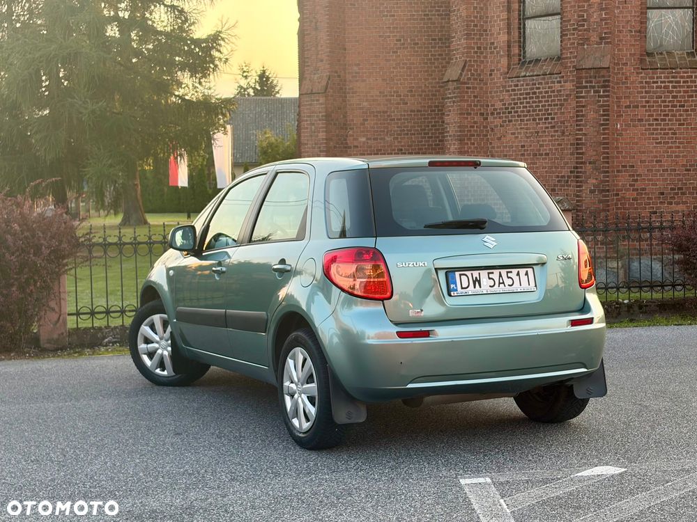 Suzuki SX4 - 9