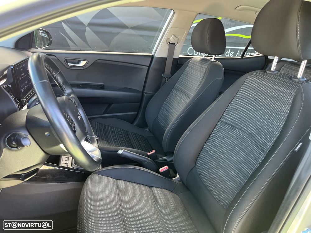 Kia Stonic 1.0 T-GDi Urban - 13